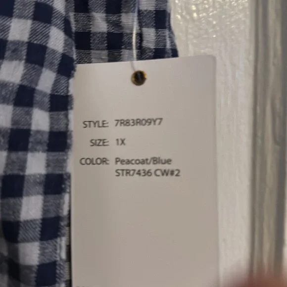 NWT Zac & Rachel crop pants size 1X. - Picture 5 of 6